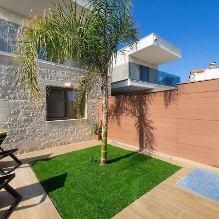 Southern Paradise - Private Pool * Каламаки